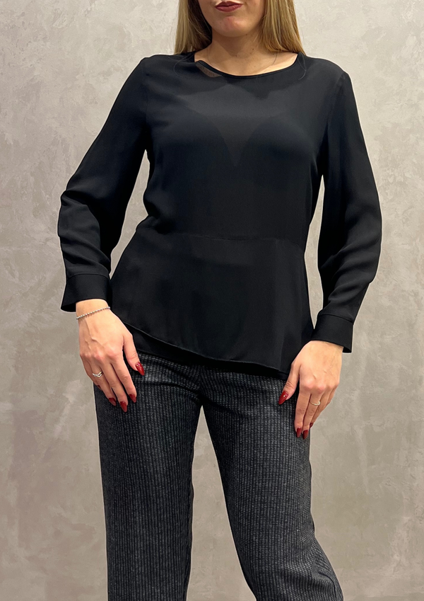 Blusa 100% viscosa lucida con fondo asimmetrico