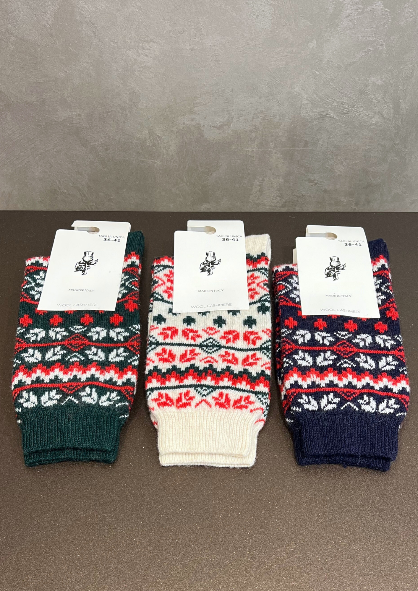 Calzino in lana-cashmere motivo montagna