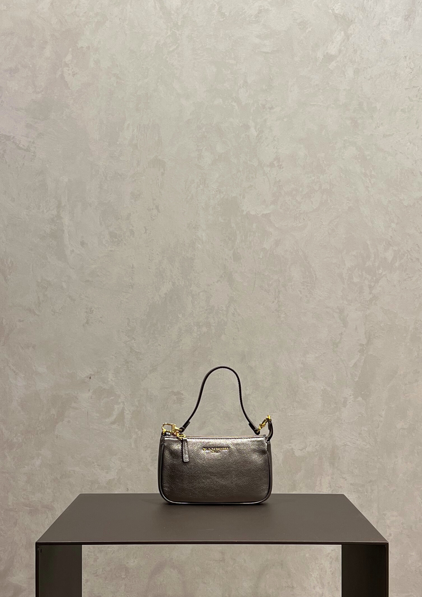 Borsa pochette Nannini Keira in pelle con tracolla