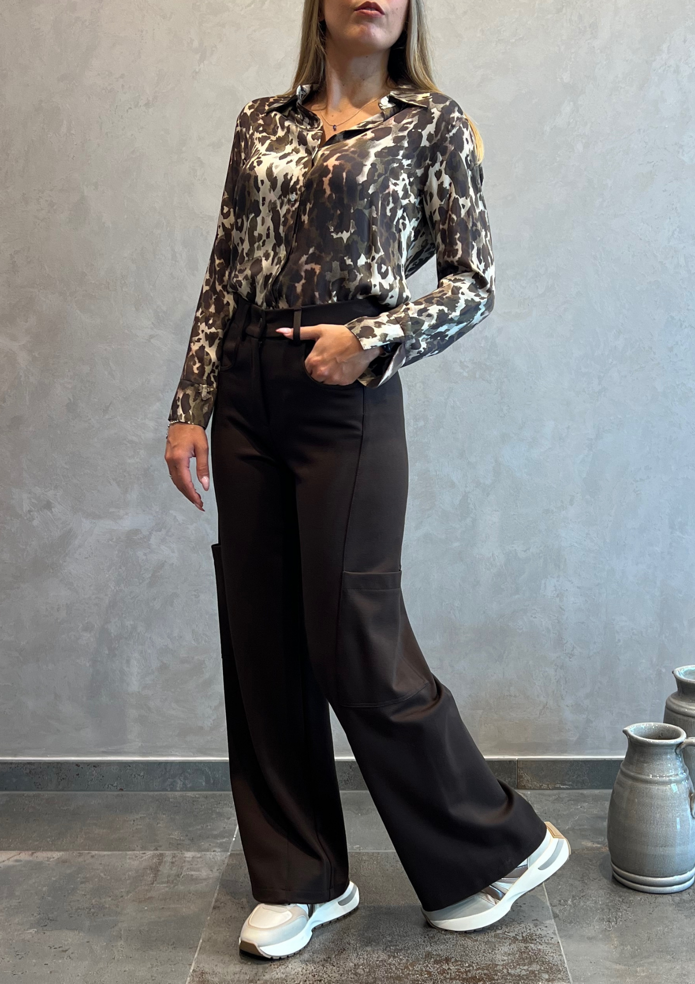 Pantalone wide leg calda viscosa con tasconi