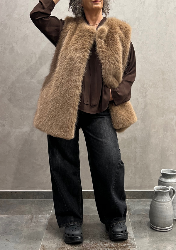 Ecopelliccia midi smanicata