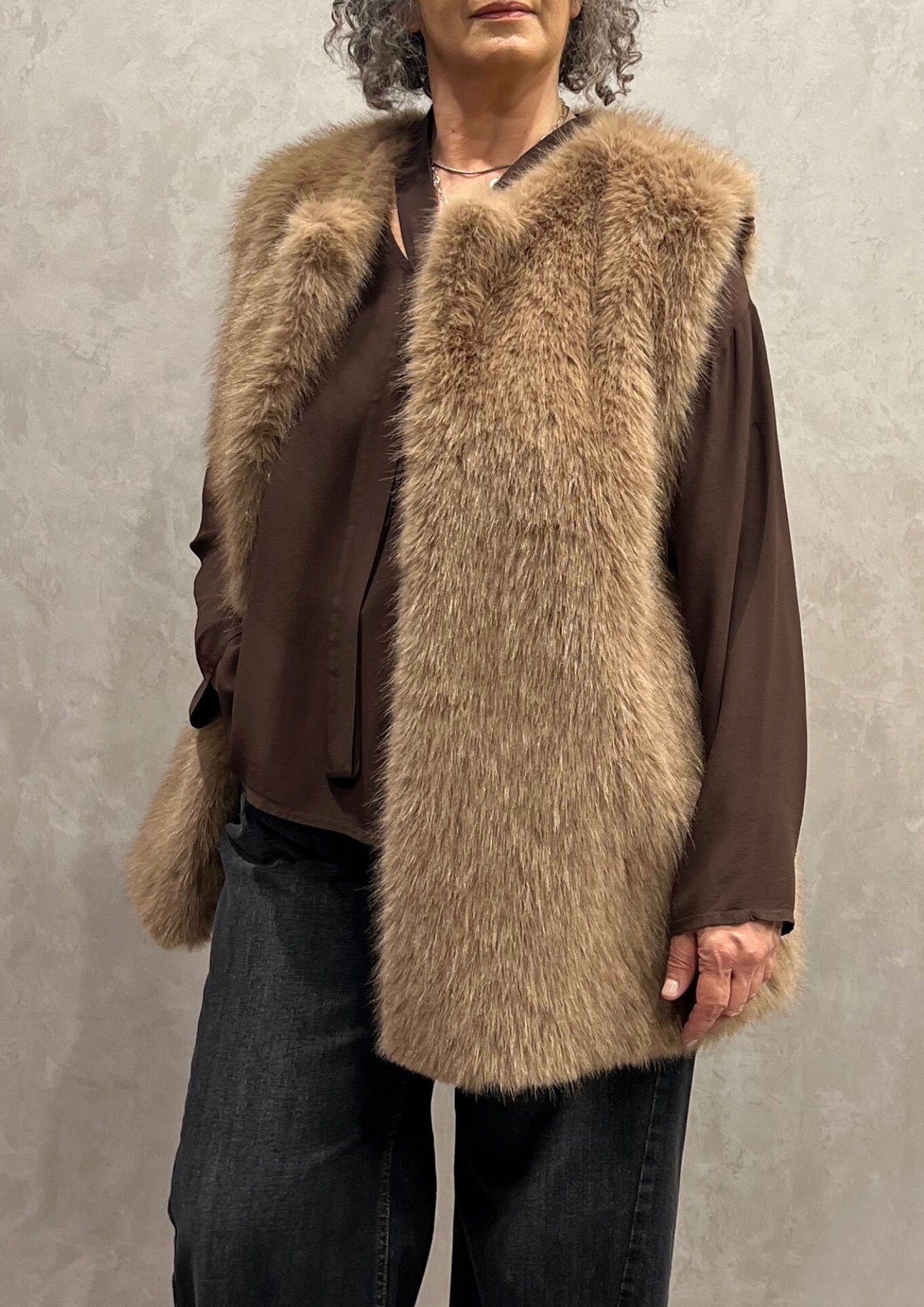 Ecopelliccia midi smanicata