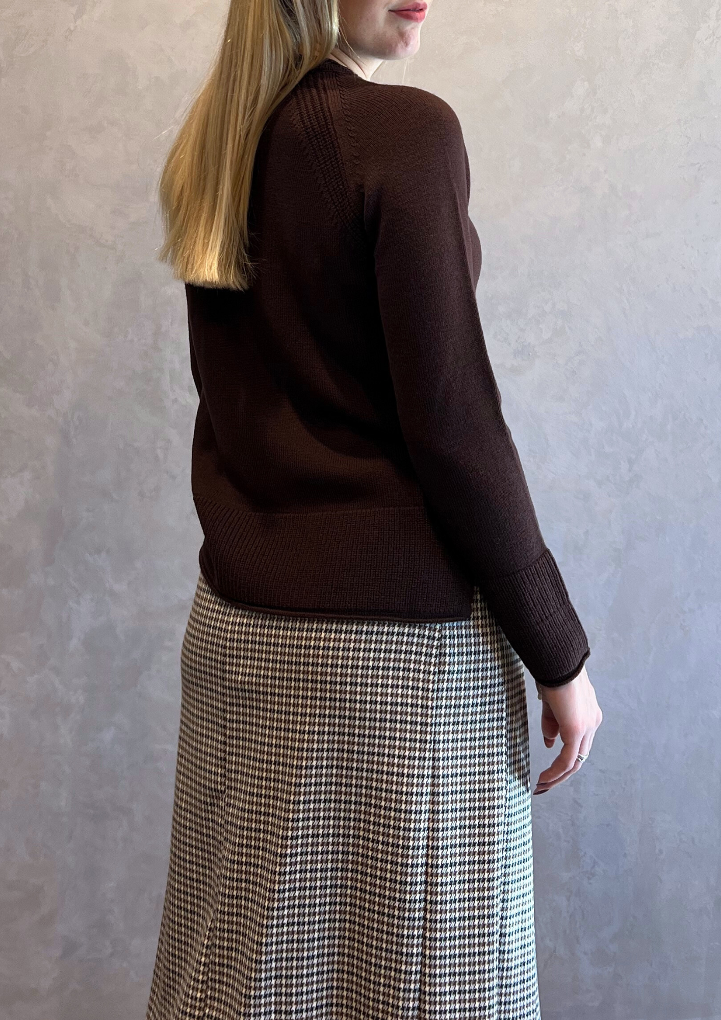 Maglioncino in pura lana vergine taglio dritto