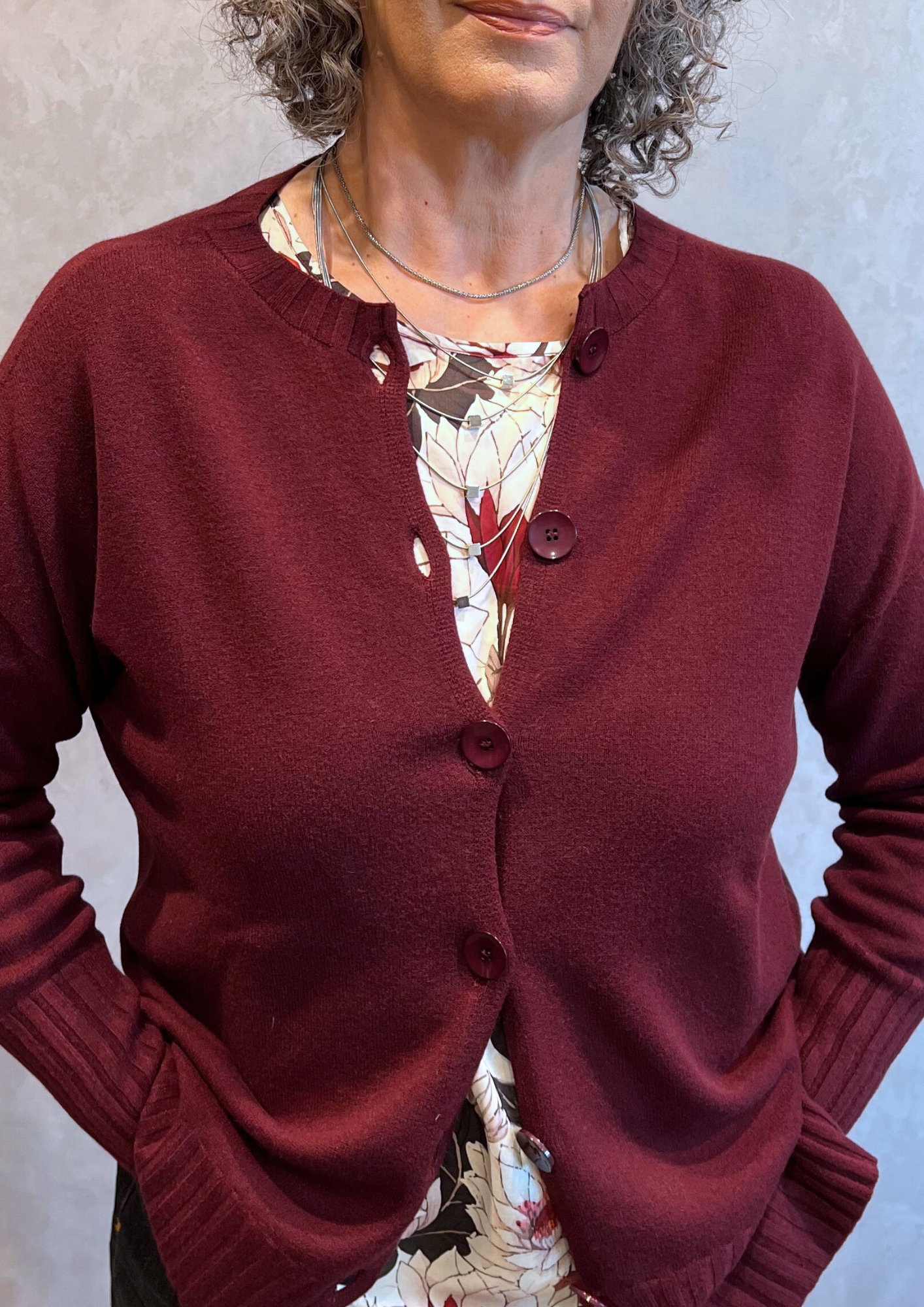 Cardigan in Dolby over con bottoni