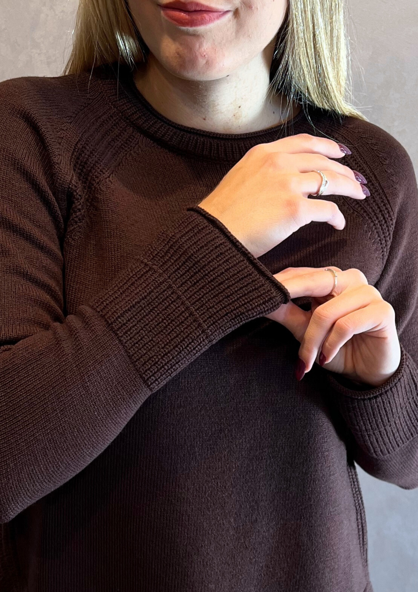 Maglioncino in pura lana vergine taglio dritto