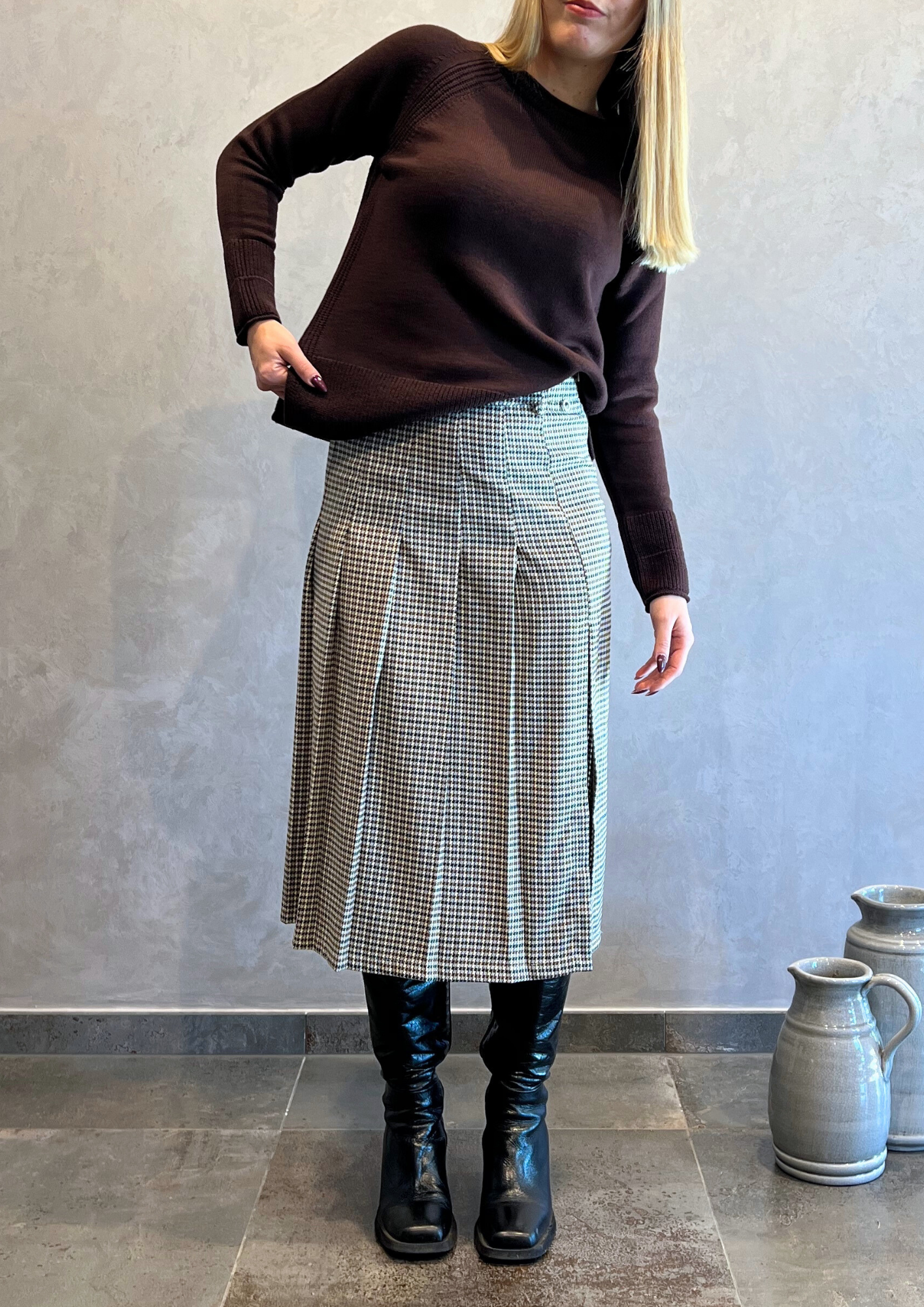 Maglioncino in pura lana vergine taglio dritto