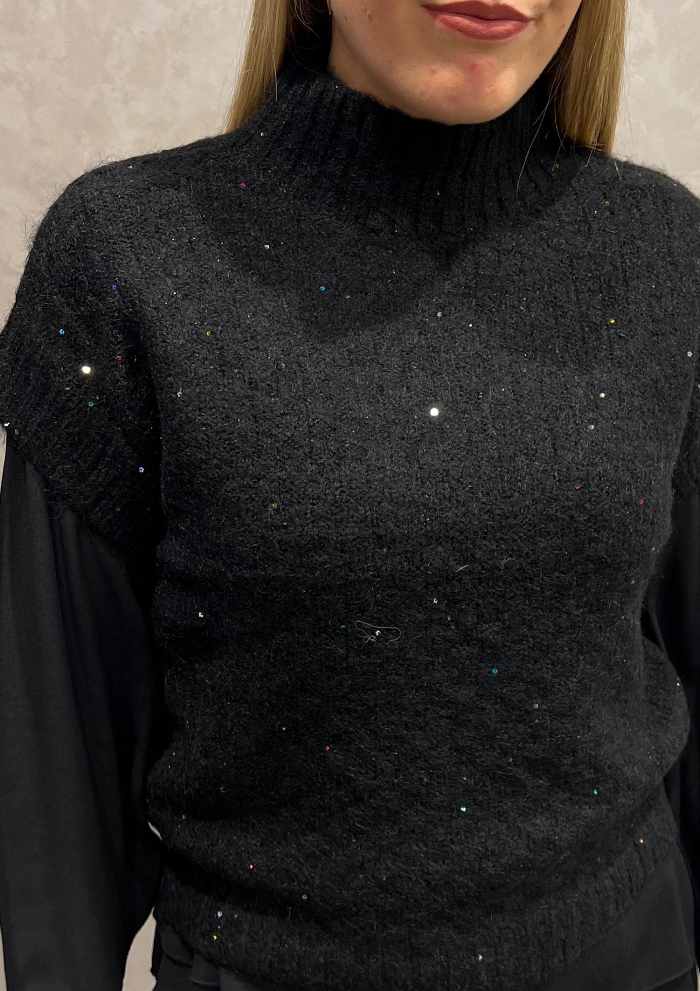 Gilet mezza manica con paillettes in trama