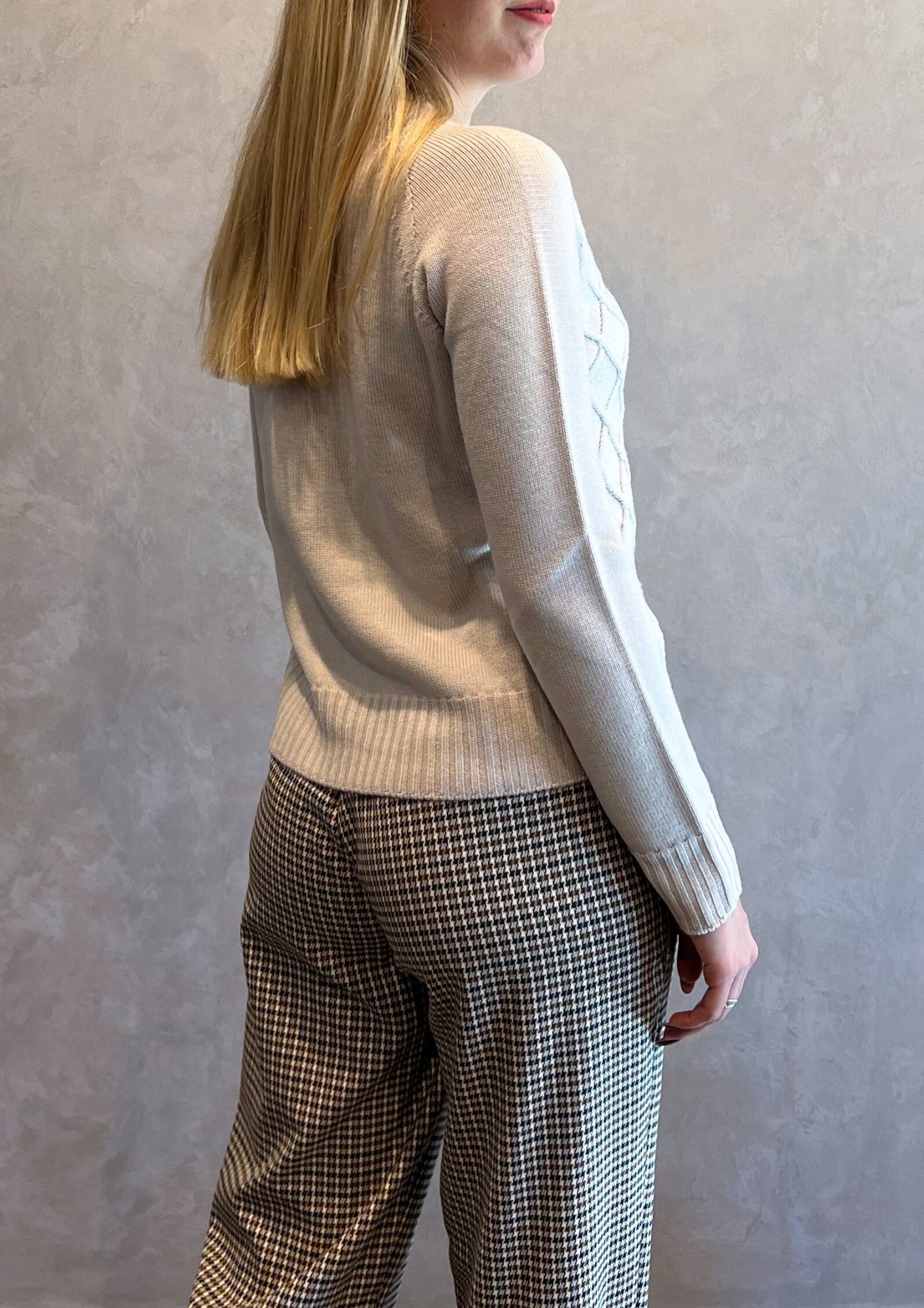 Maglia in pura lana vergine lavorata rombi