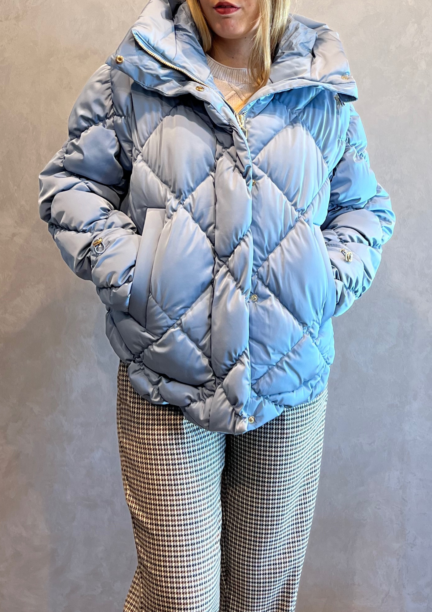 Giubbotto imbottito a rombi con cappuccio