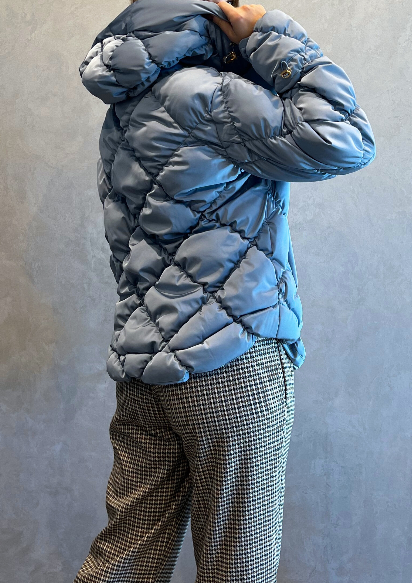 Giubbotto imbottito a rombi con cappuccio