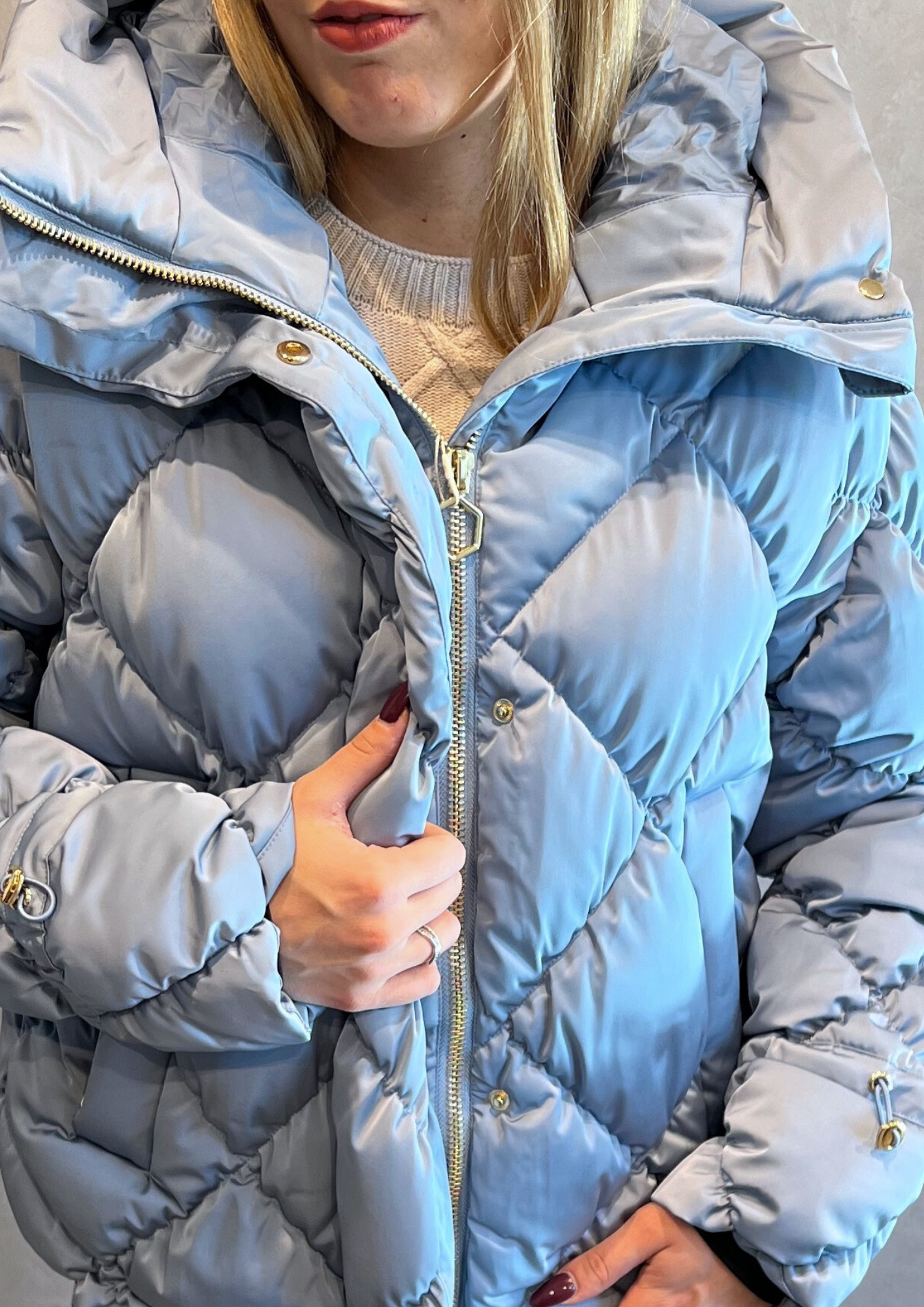 Giubbotto imbottito a rombi con cappuccio