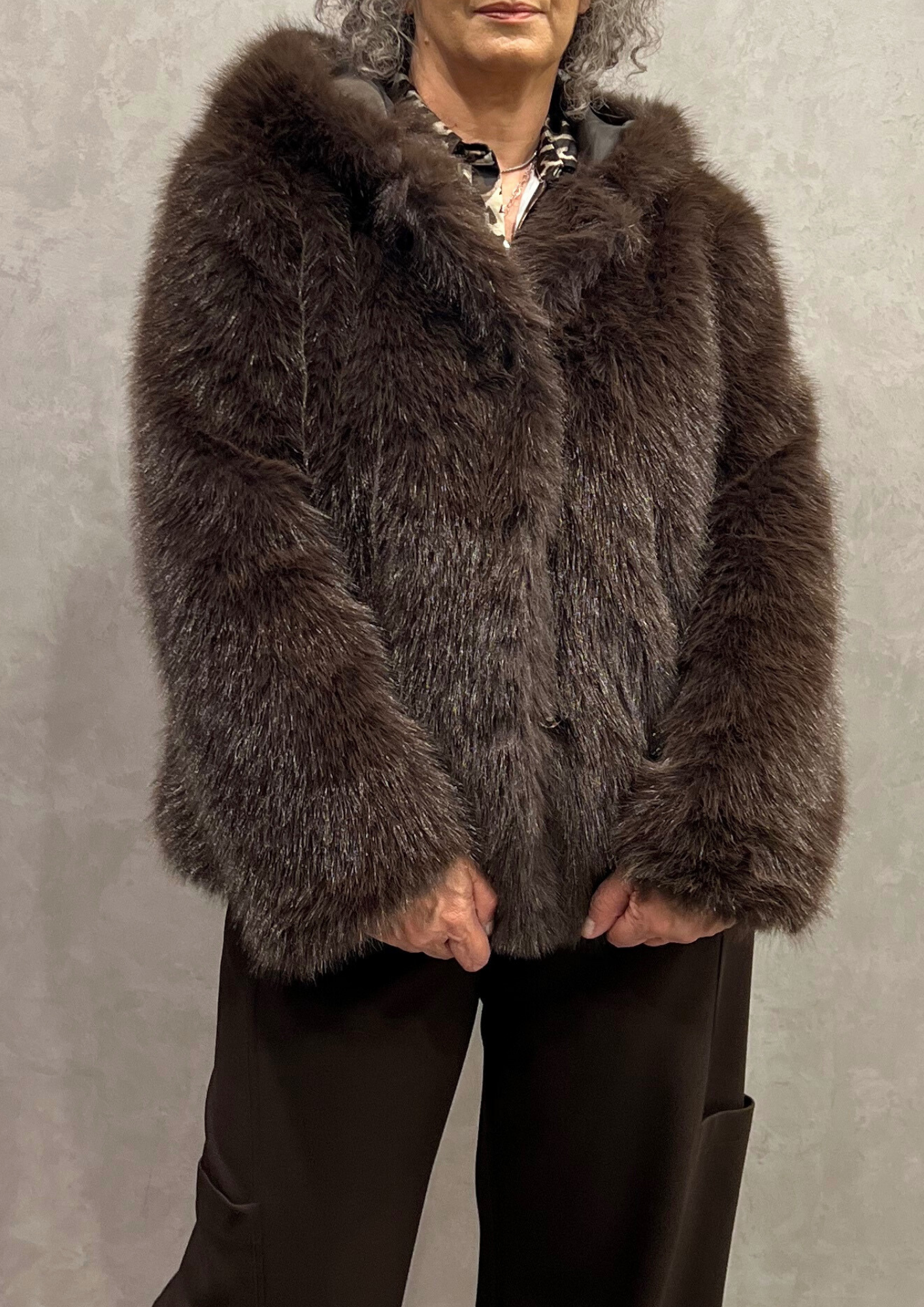 Ecopelliccia over con cappuccio