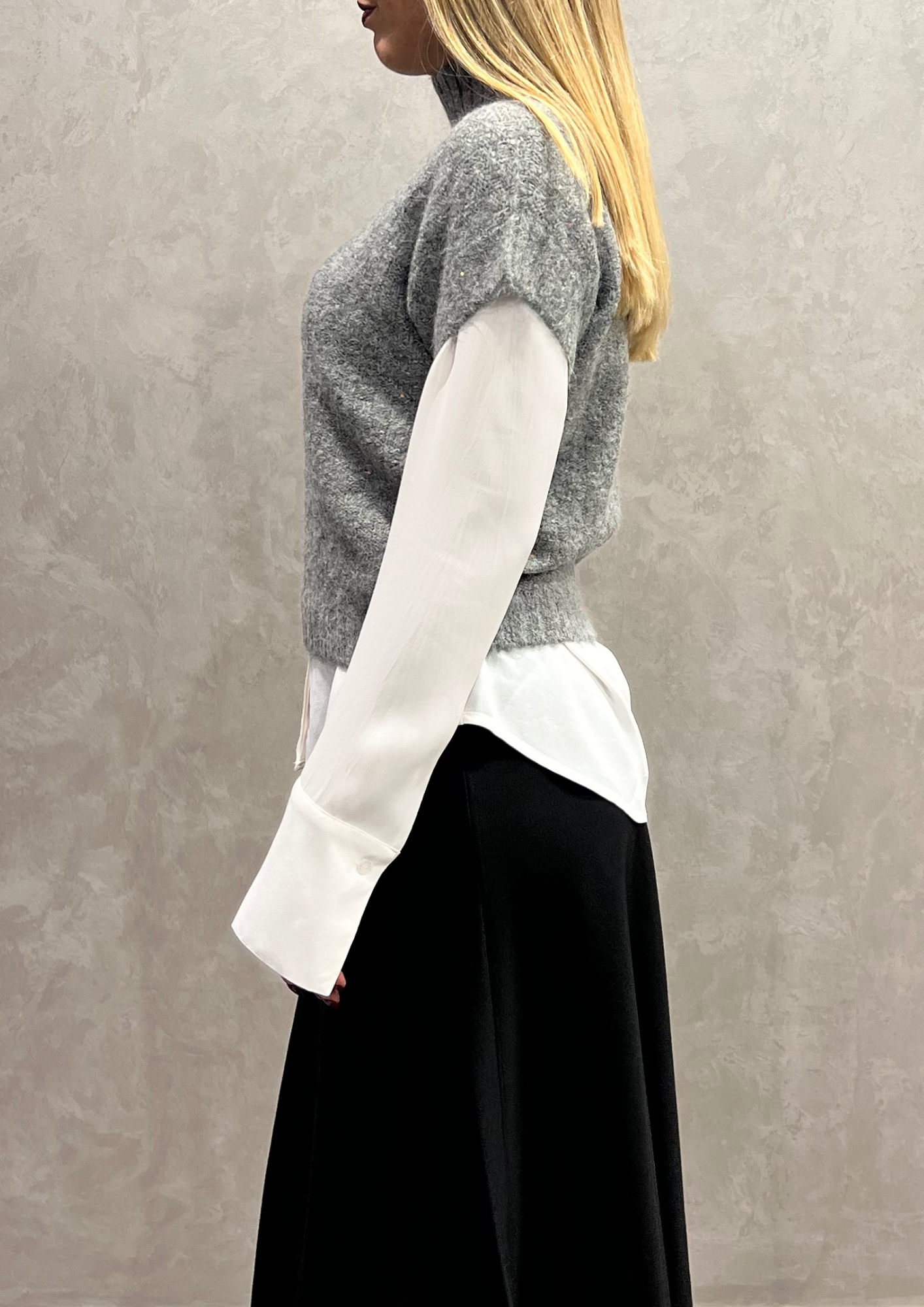 Gilet mezza manica con paillettes in trama