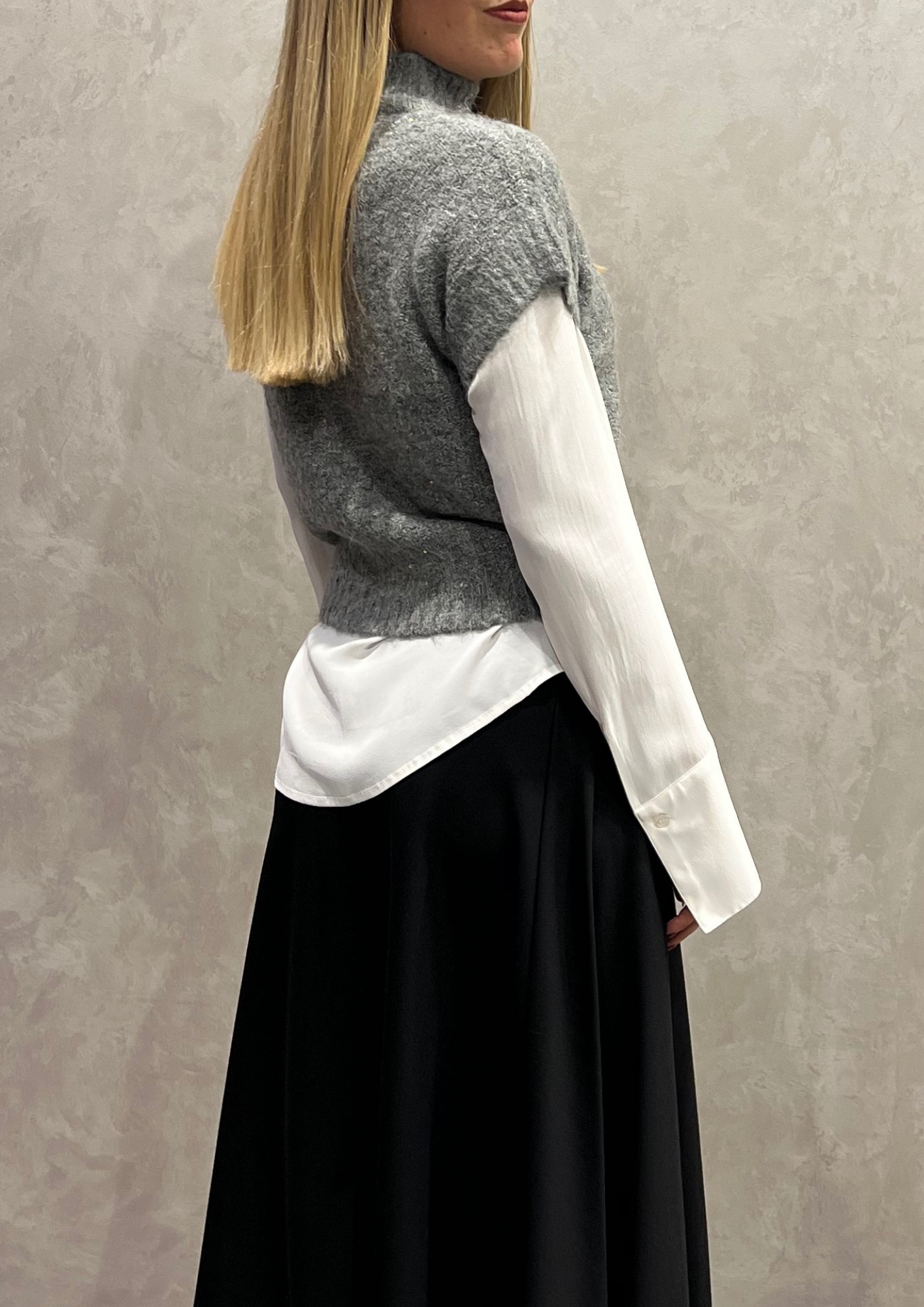 Gilet mezza manica con paillettes in trama