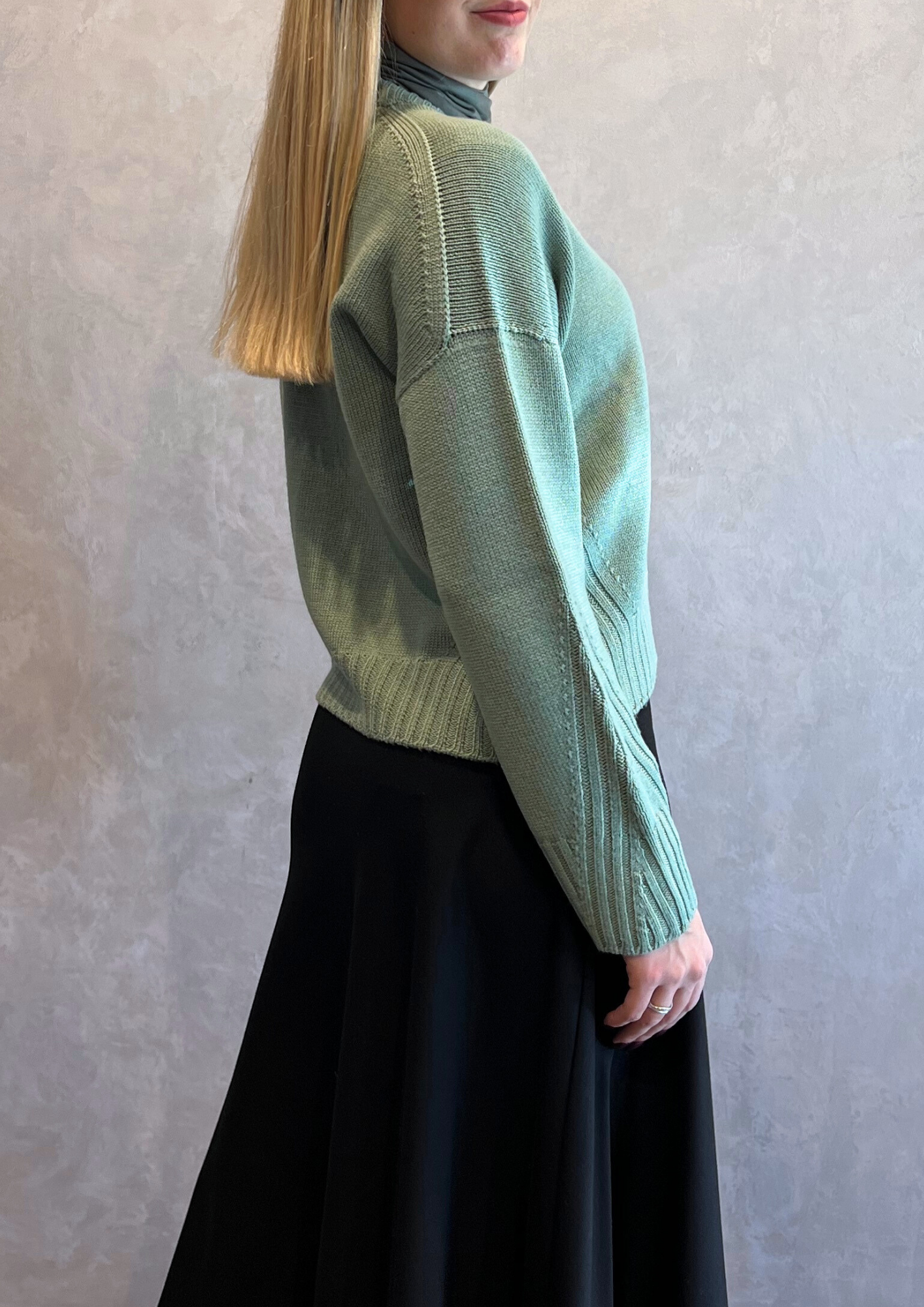 Cardigan in pura lana vergine a scatolina