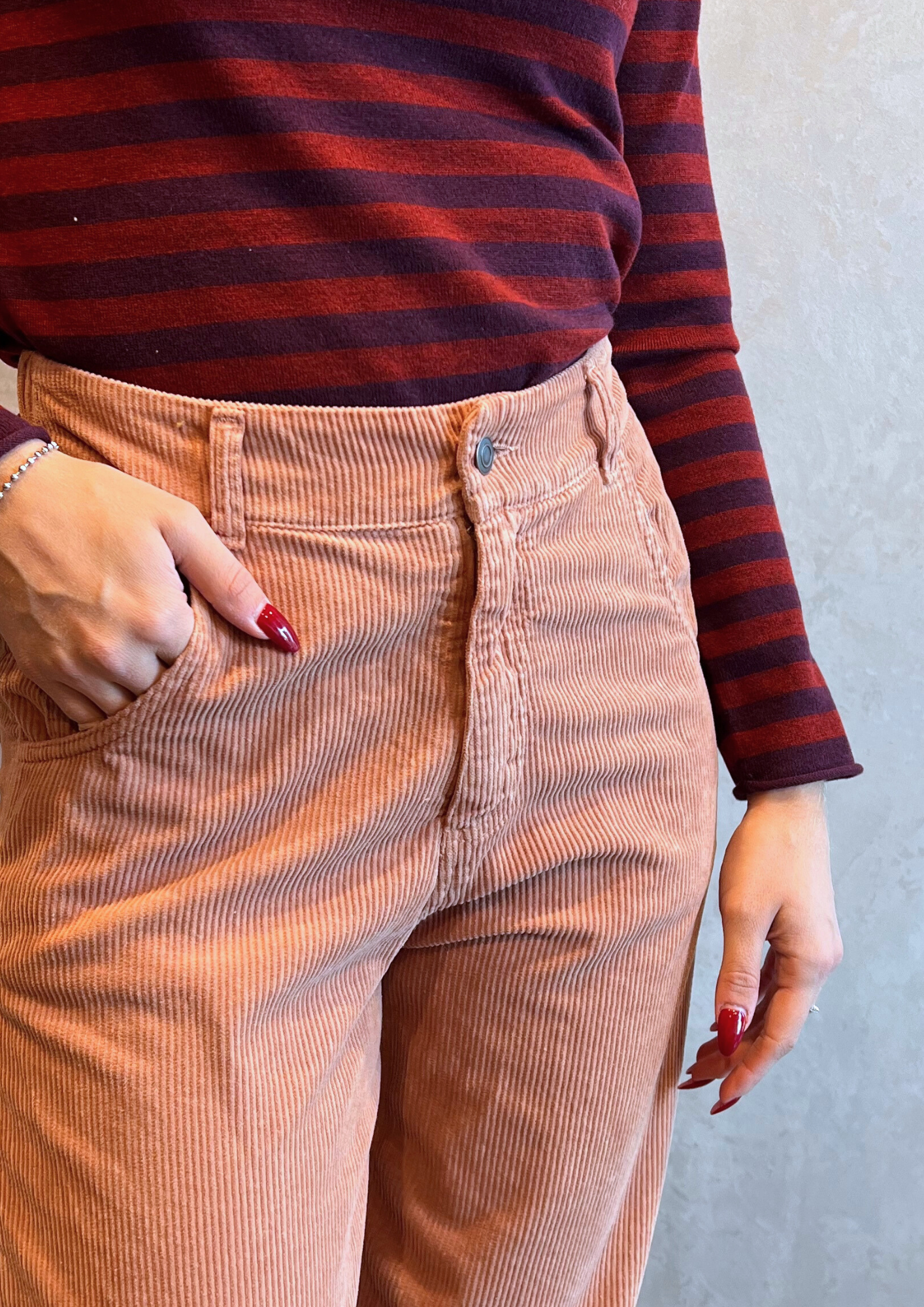 Pantalone baggy in velluto millerighe