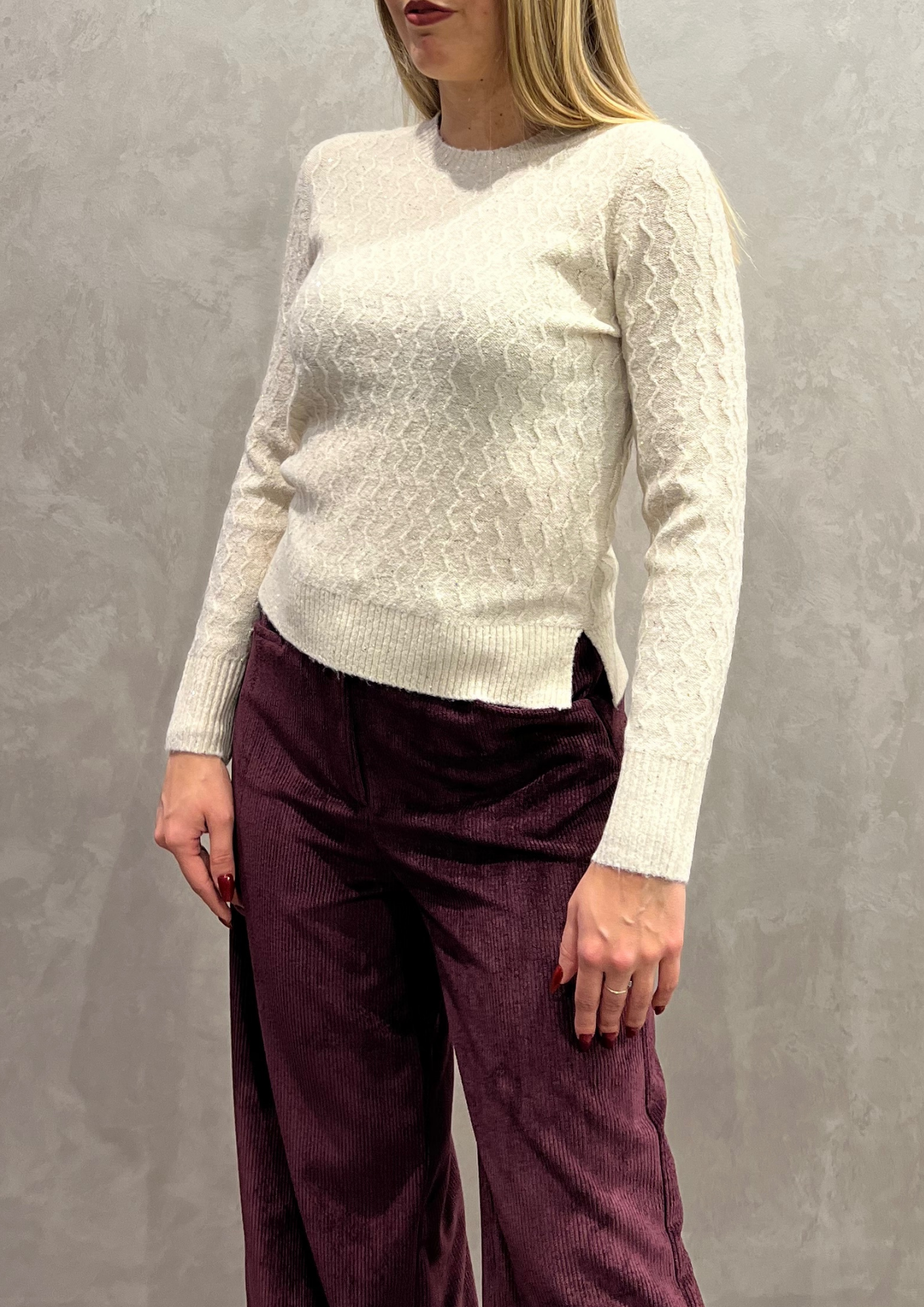 Maglioncino girocollo con paillettes in trama