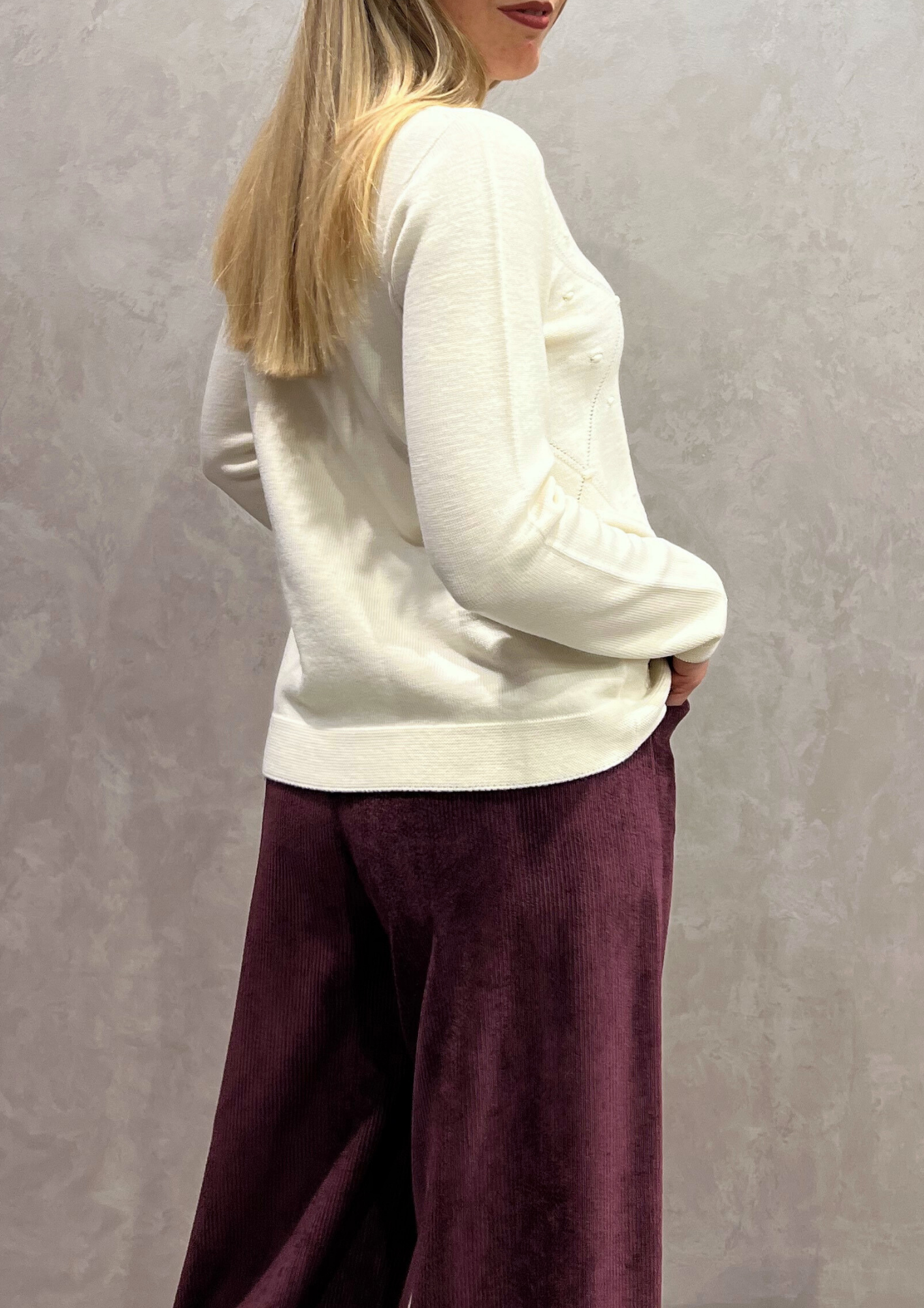 Maglia in pura lana vergine motivo montagna