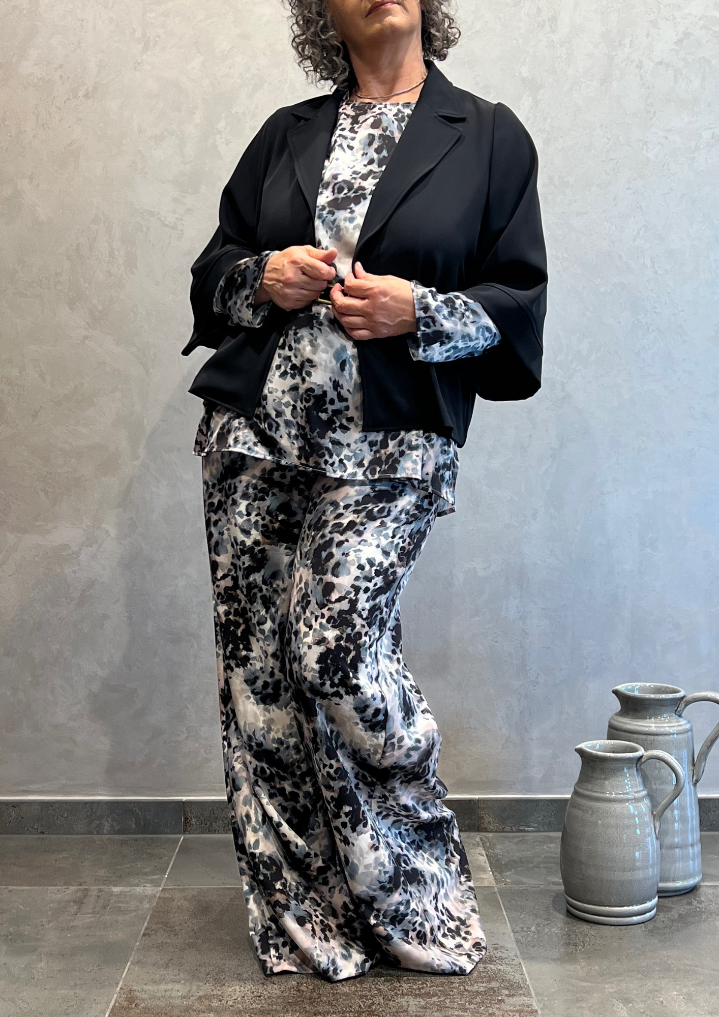 Pantalone over palazzo in fantasia animalier