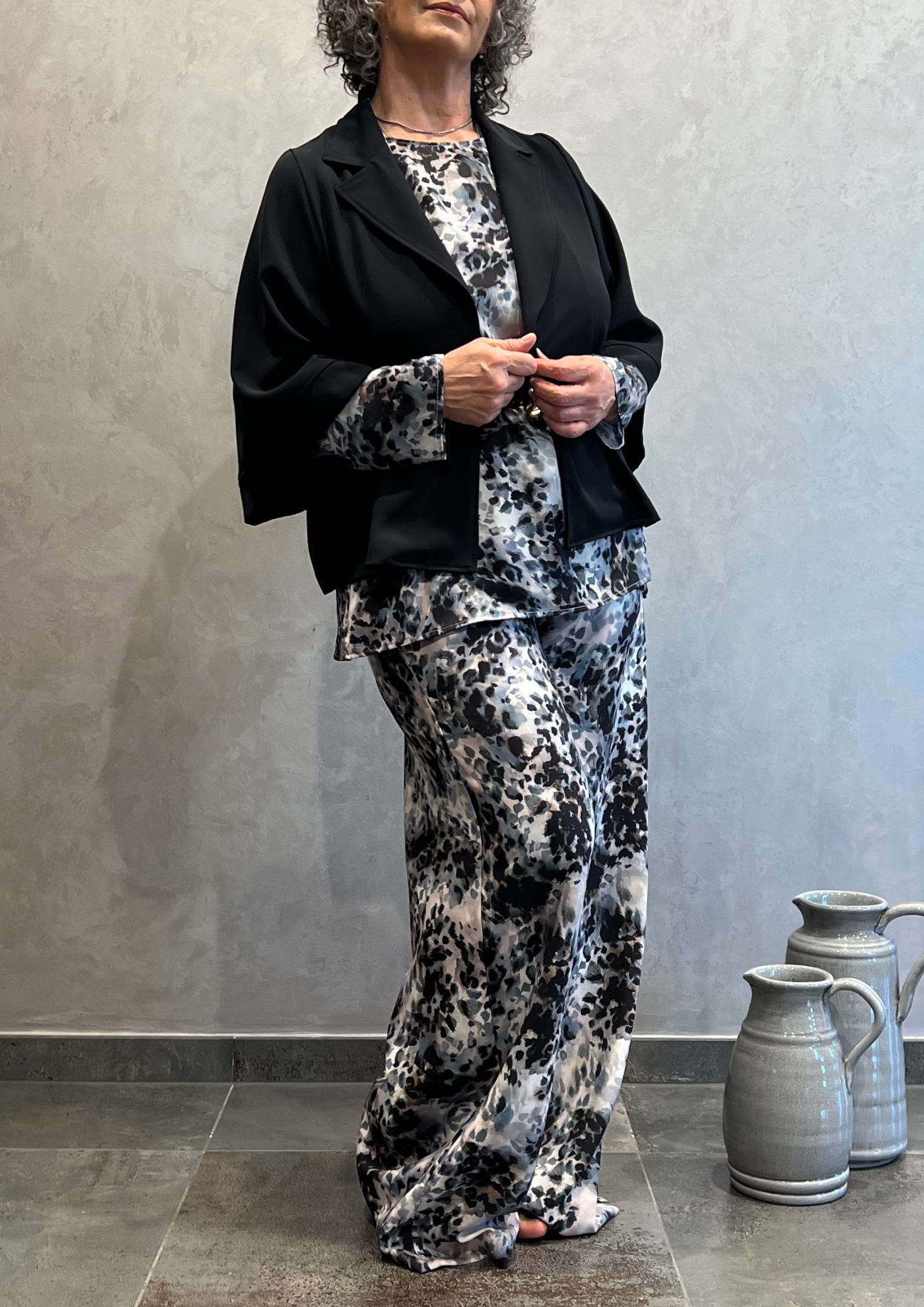 Pantalone over palazzo in fantasia animalier