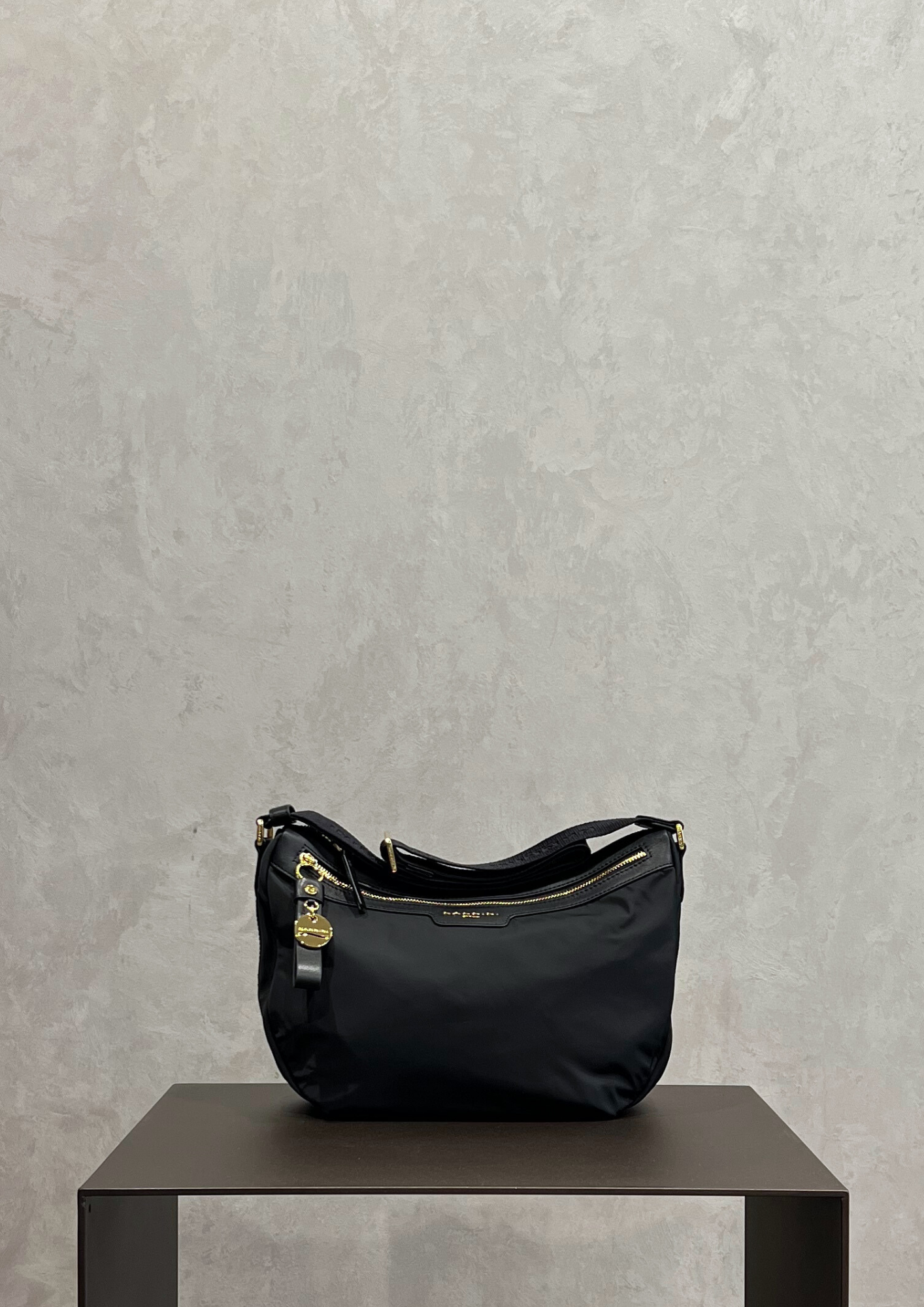 Borsa mezzaluna Nannini Liberty in tessuto