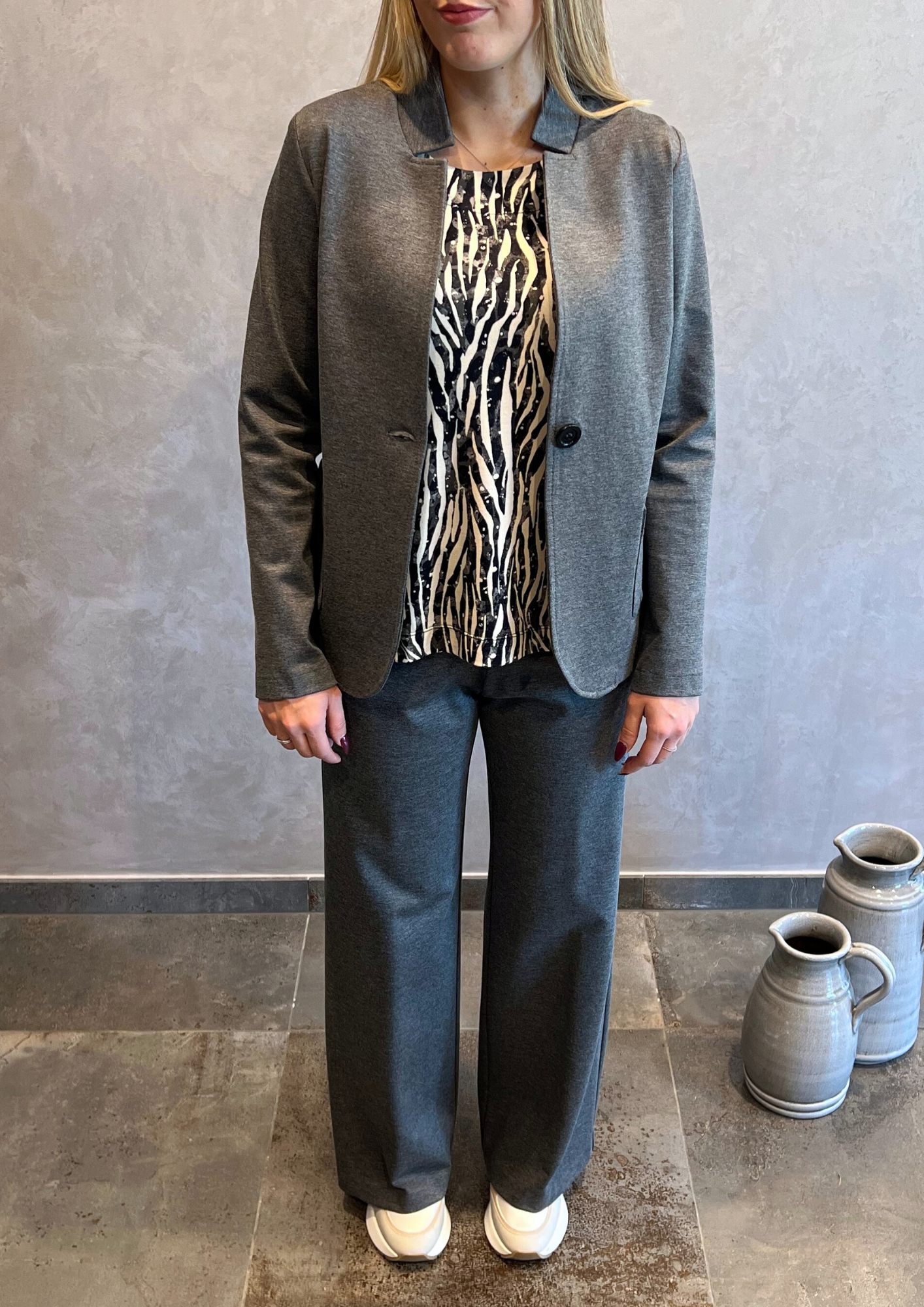 T-shirt in jersey di viscosa fantasia