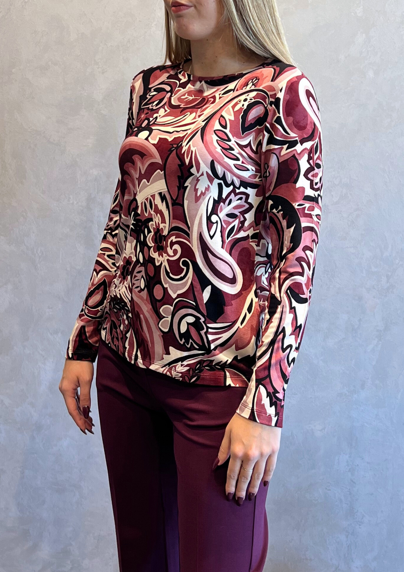 T-shirt lineata in jersey di viscosa fantasia