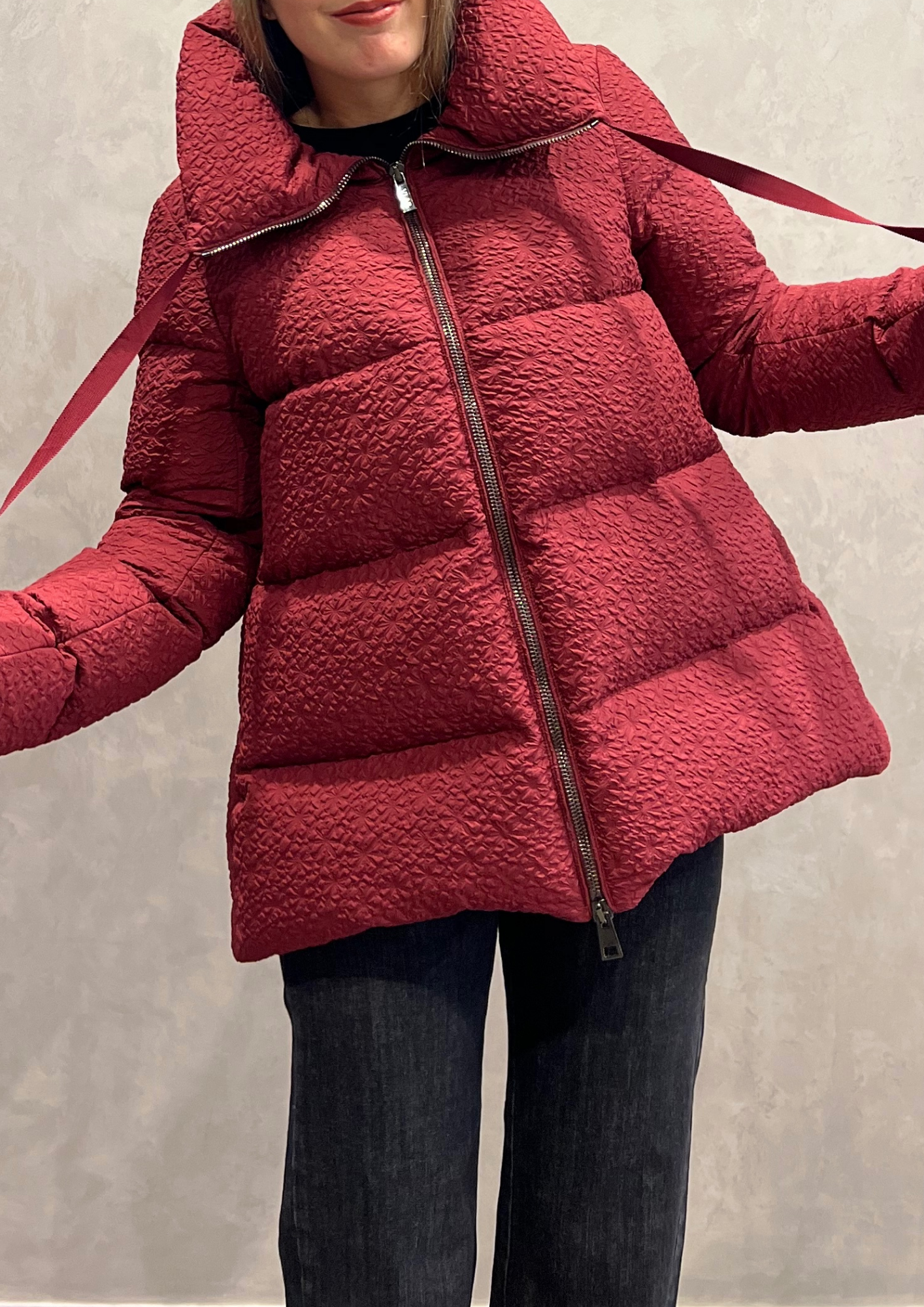 Piumino puffer corto in vera piuma