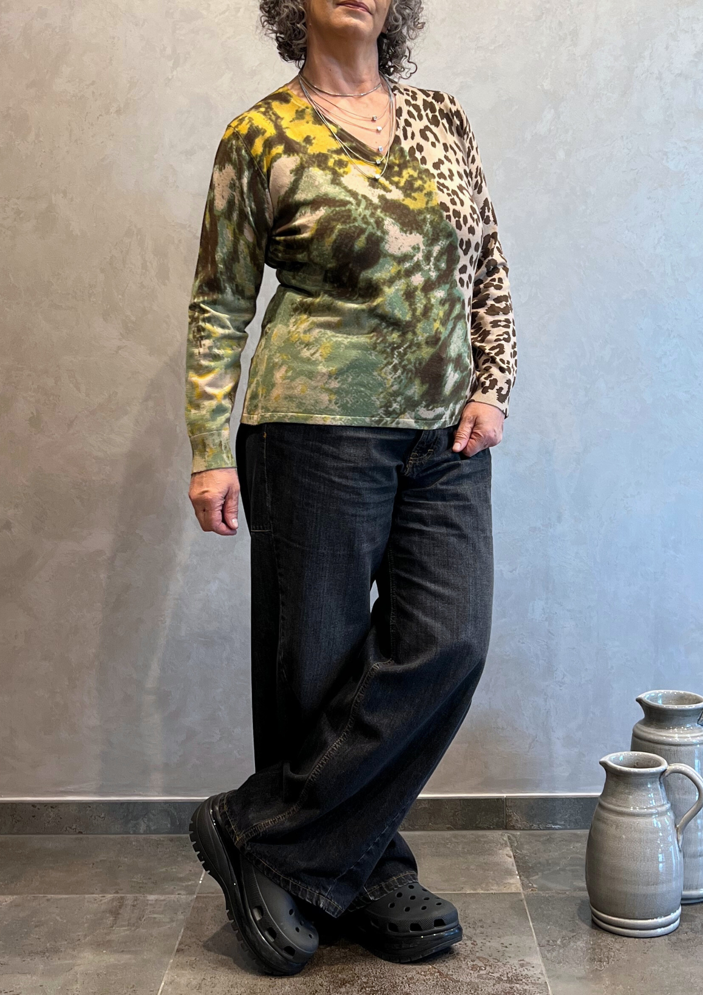 Maglia in viscosa felpata fantasia animalier