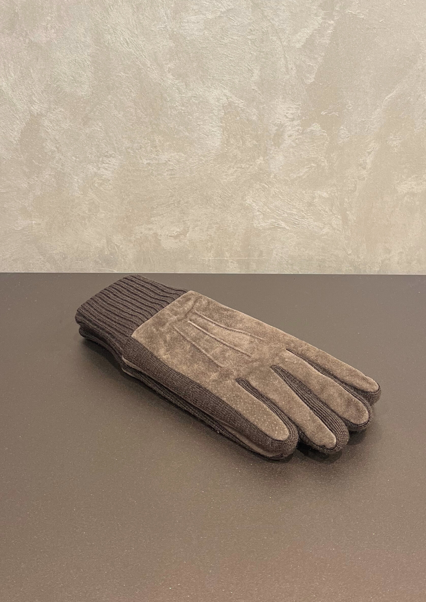 Guanti uomo scamosciati con pile interno