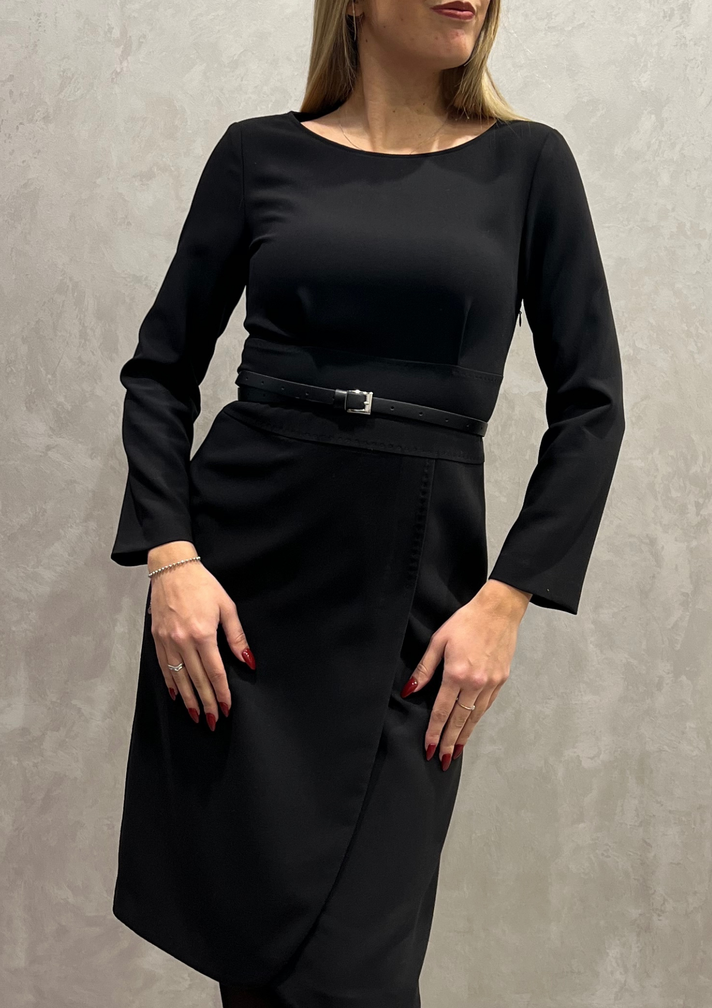 Abito tubino longuette tulipano con cinturina