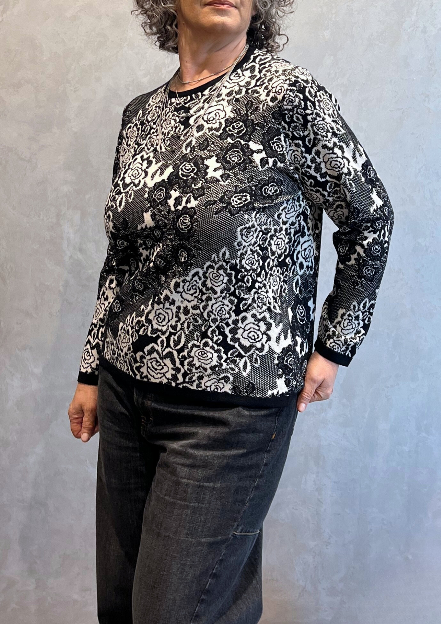 Maglia in viscosa felpata fantasia in trama