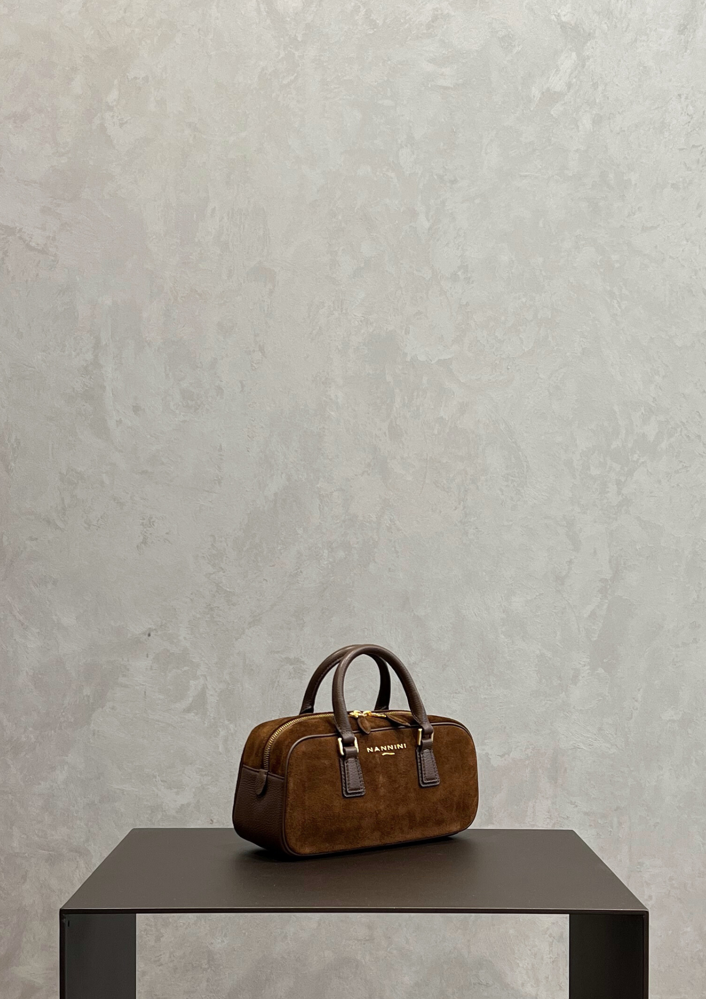 Borsa a mano Nannini Micol in suede con tracolla