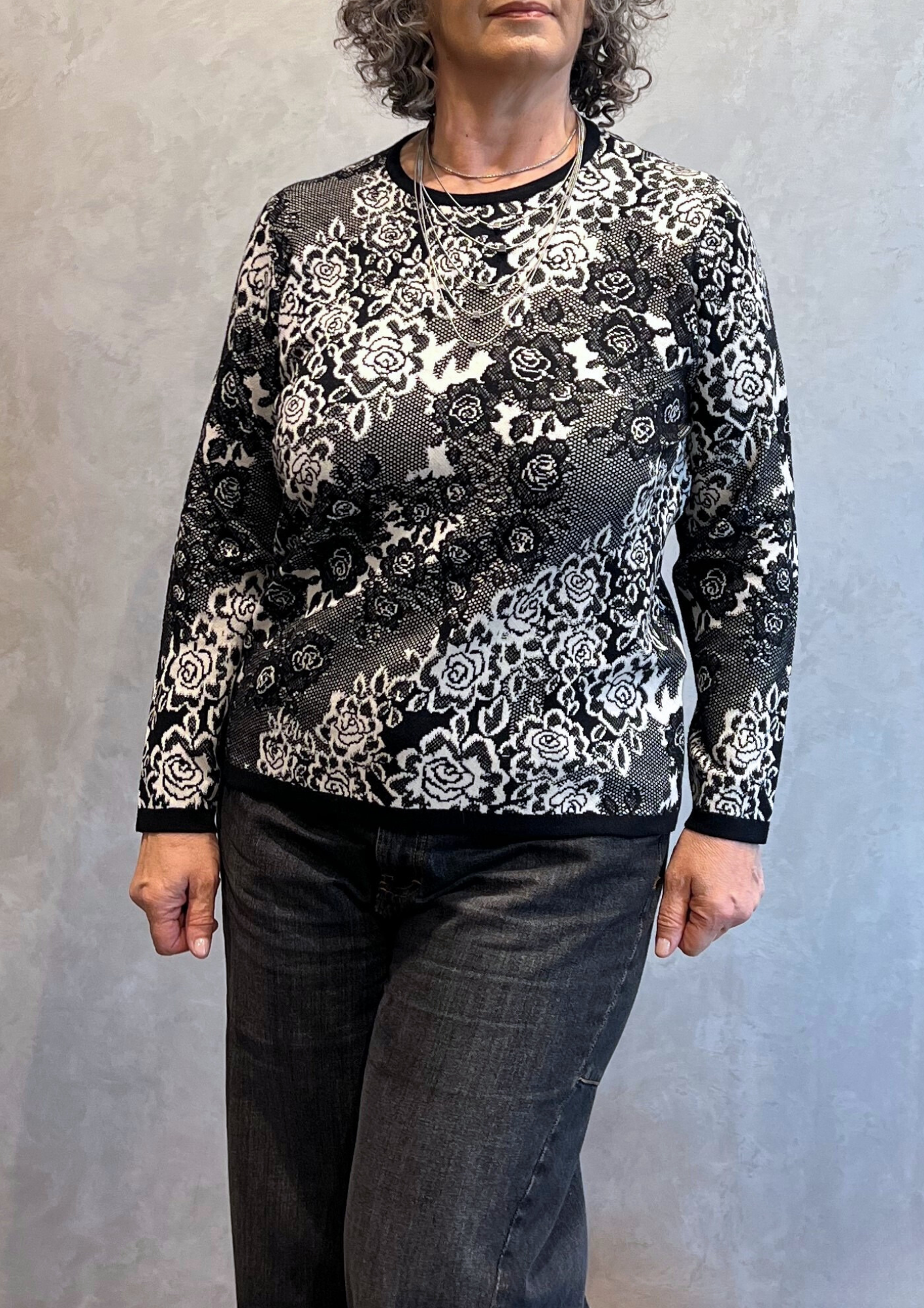 Maglia in viscosa felpata fantasia in trama