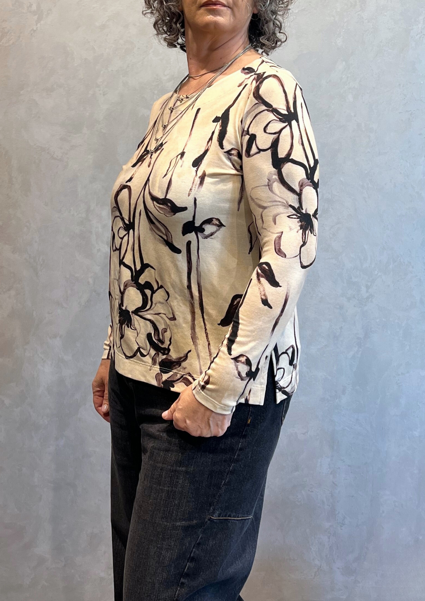 T-shirt in jersey di viscosa fantasia