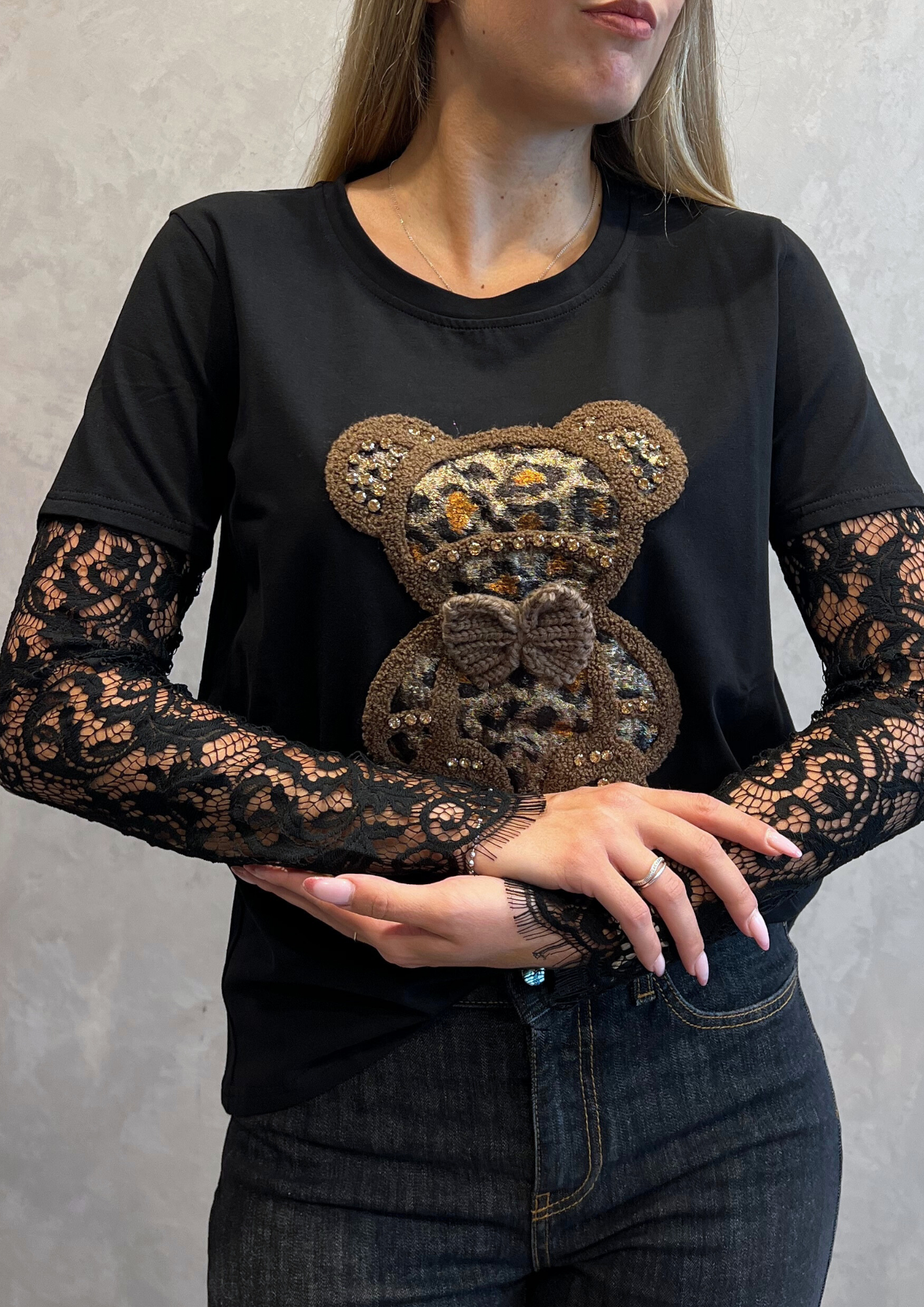 T-shirt teddy bear con maniche in pizzo