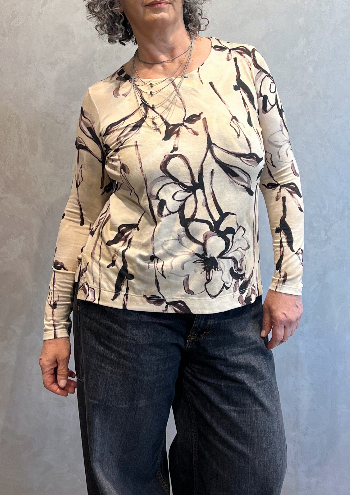 T-shirt in jersey di viscosa fantasia