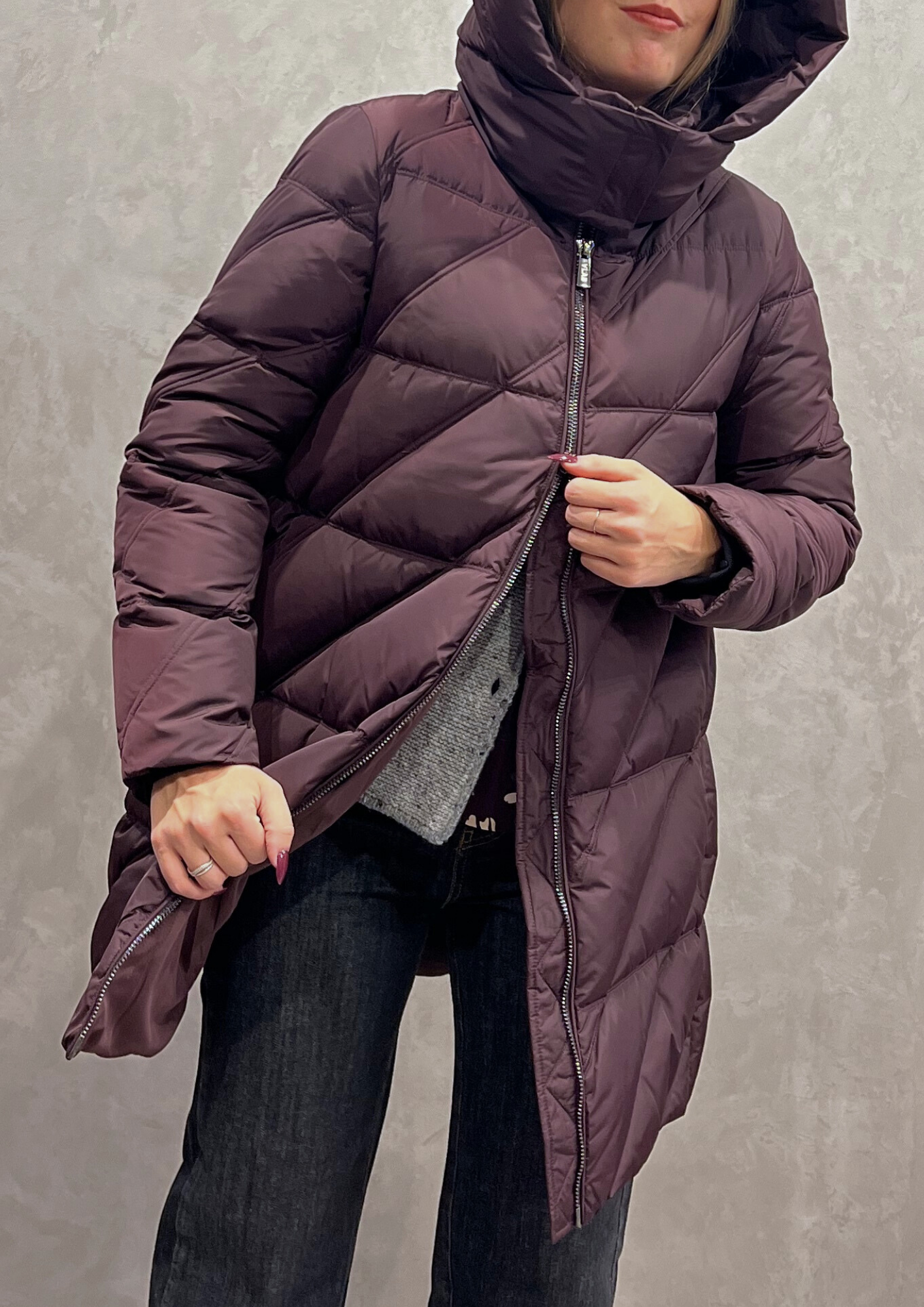 Piumino A shape in vera piuma