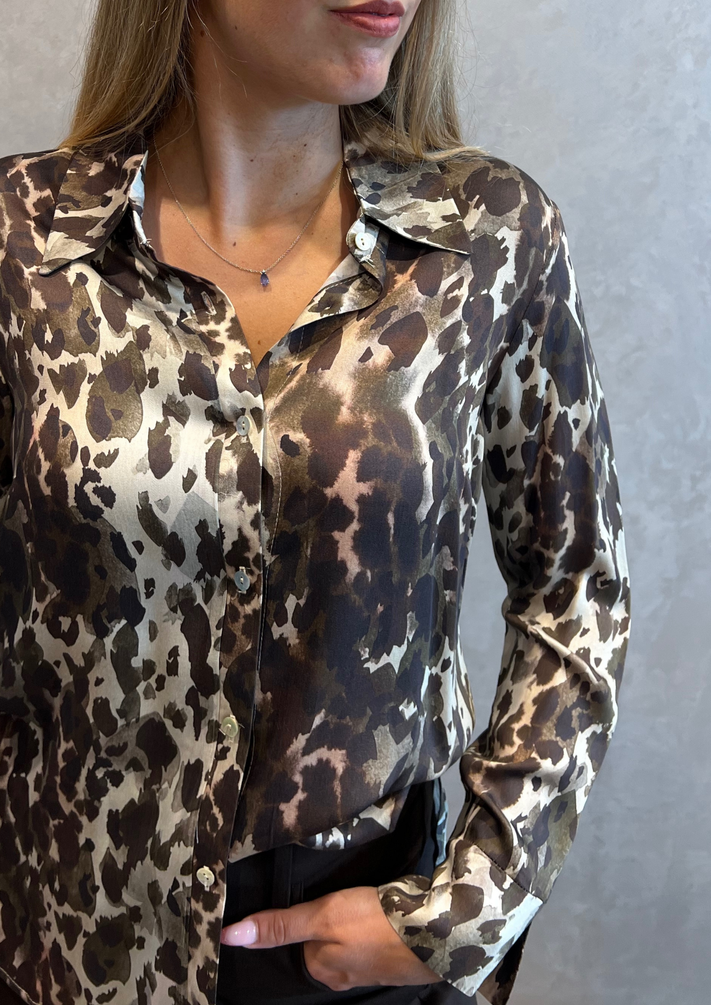 Camicia 100% viscosa stampa animalier
