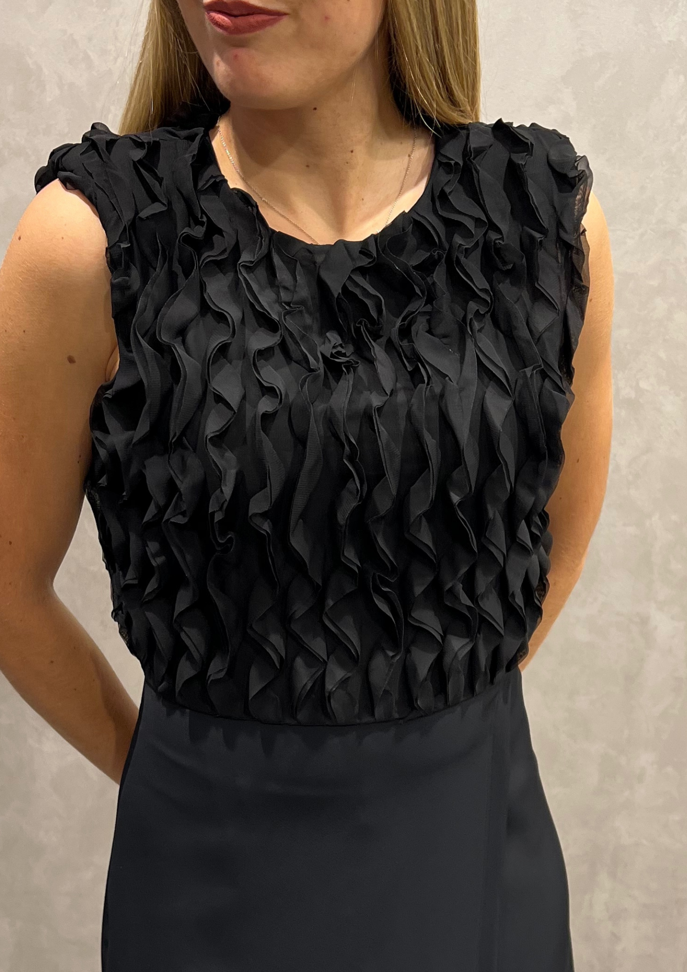 Abito corto con corpetto rouches